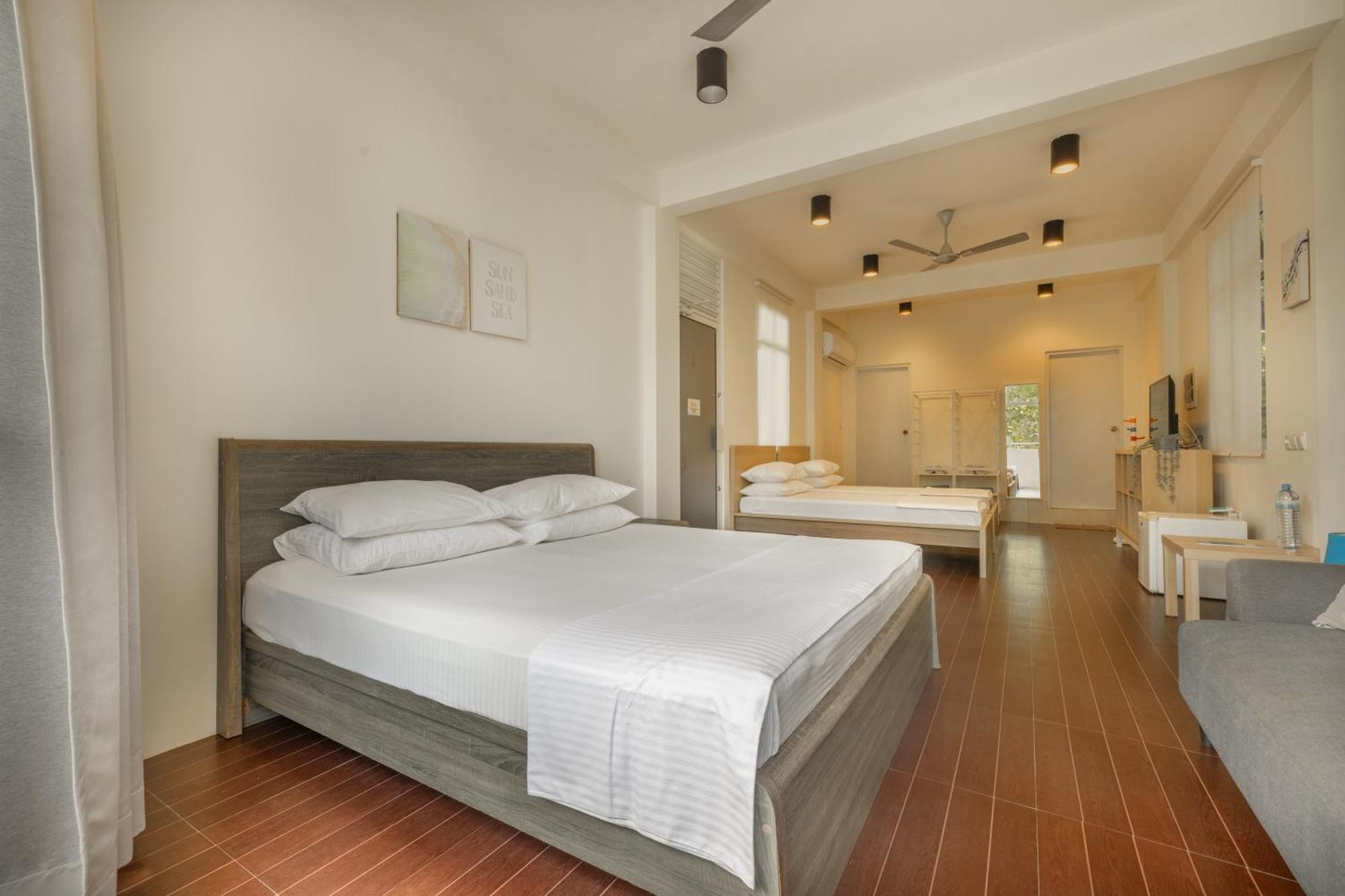 Three Hearts Guesthouse And Villas Fulhadhoo Room photo