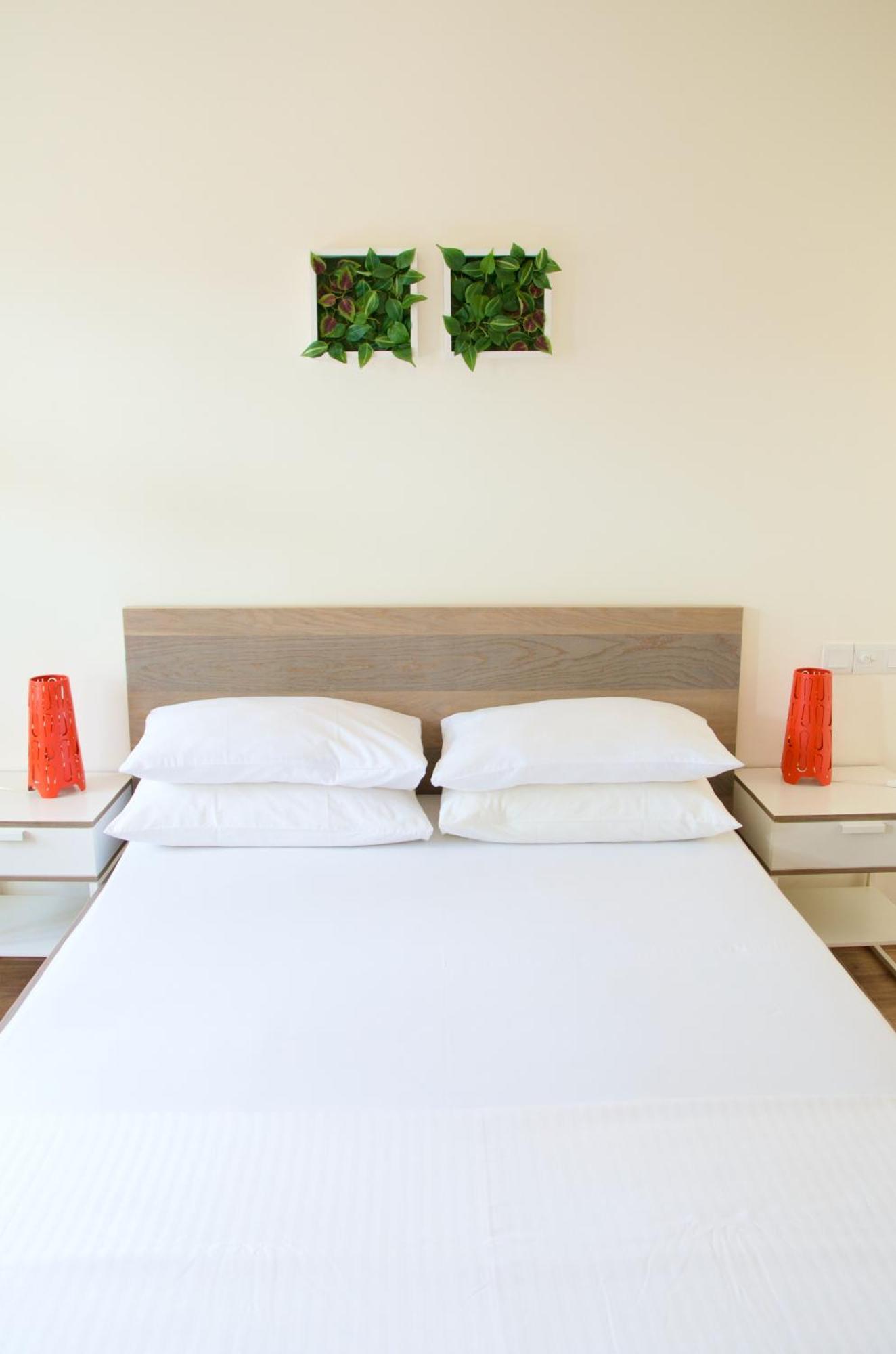 Three Hearts Guesthouse And Villas Fulhadhoo Room photo